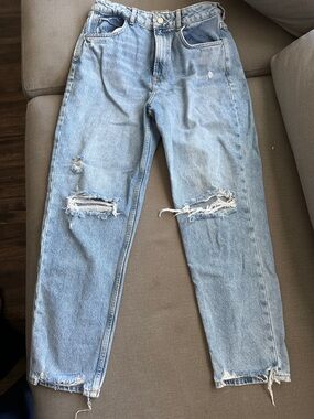 Ladies  Light Blue Distressed Jeans